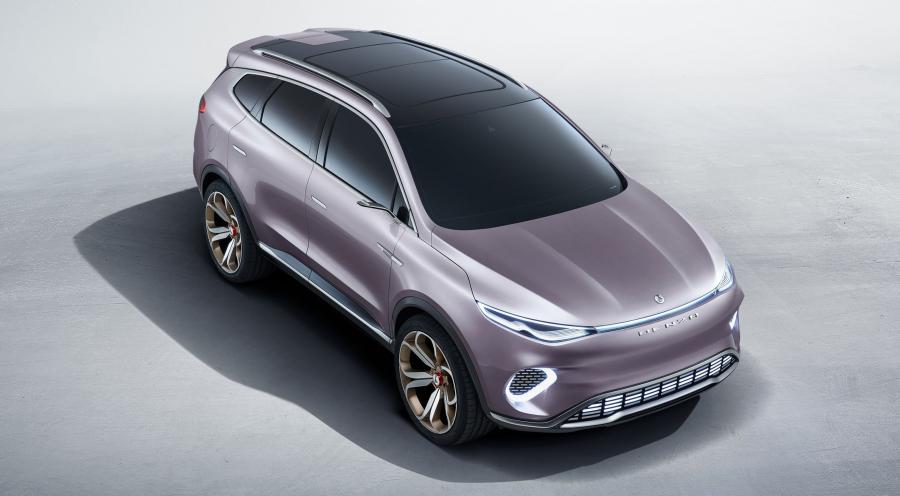  Denza Concept X 2019 года  (фото 2 из 12)